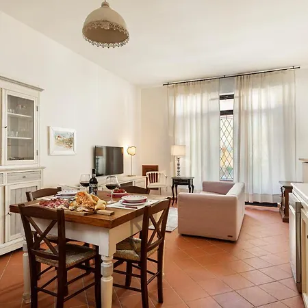 Holiday home Alessandro 2 *